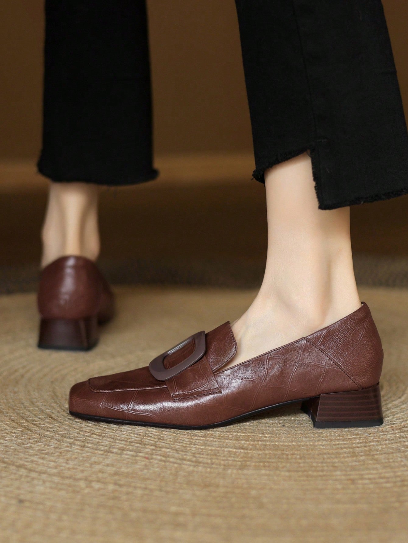 Women's Brown Square Toe Square Heel Slip-On Flat Loafers, Spring and Autumn